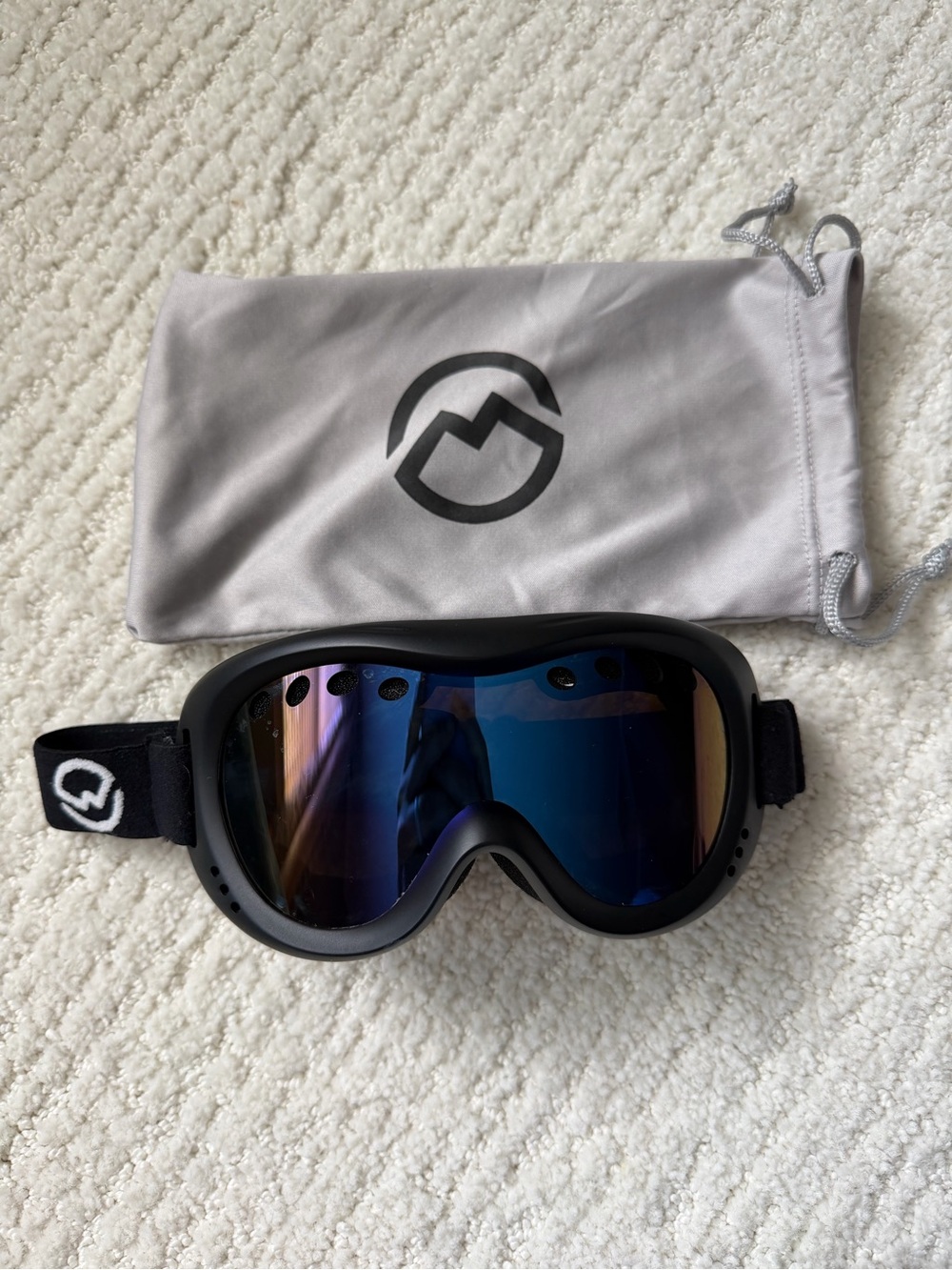 Outdoor Master Blue Lens Ski/Snowboard Goggles with Black Frame
